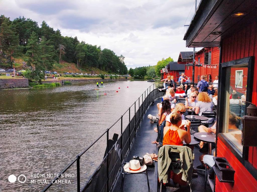 Lunch on barge