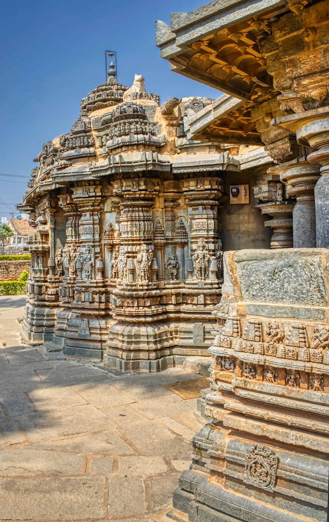 Temple side wall