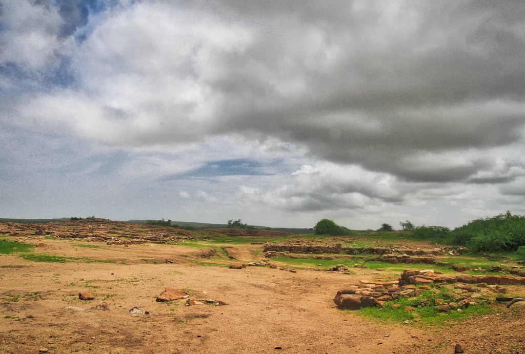 Dholavira_Bailey area1