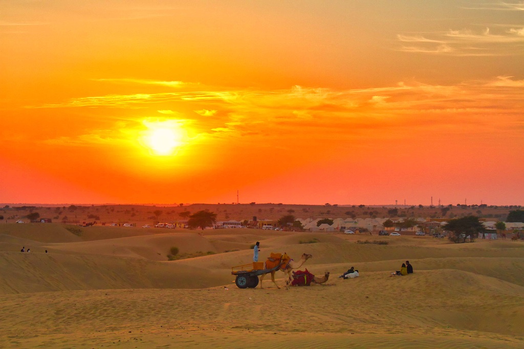 Sam sand Dues_Camel rides sunset18