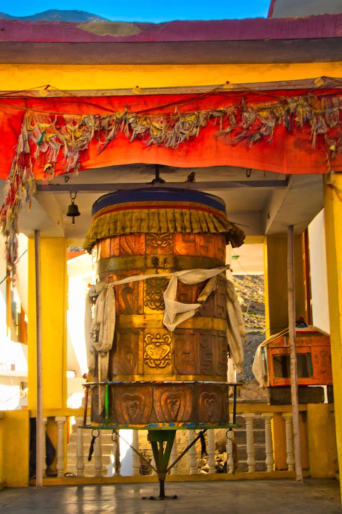 Hurling - prayer wheel Hurling - prayer wheel