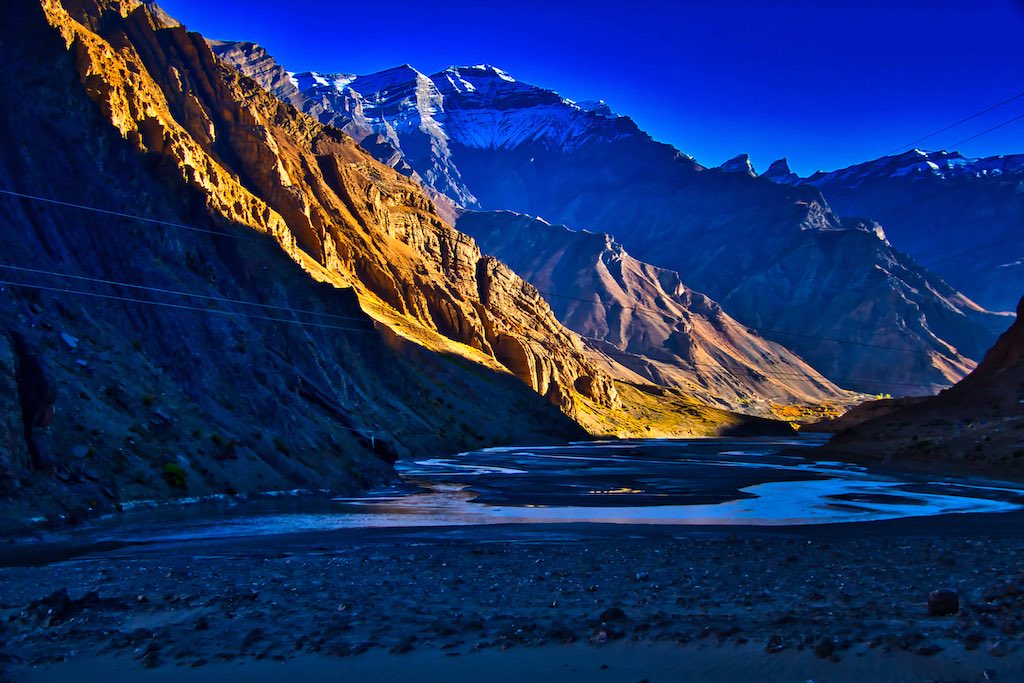 Vistas never fail to amaze in the Pin Valley Vistas never fail to amaze in the Pin Valley
