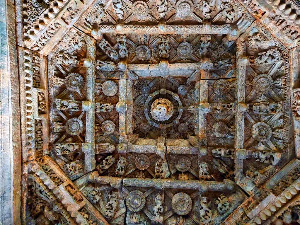 Roof panel