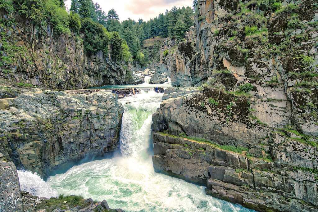Aharbal waterfall