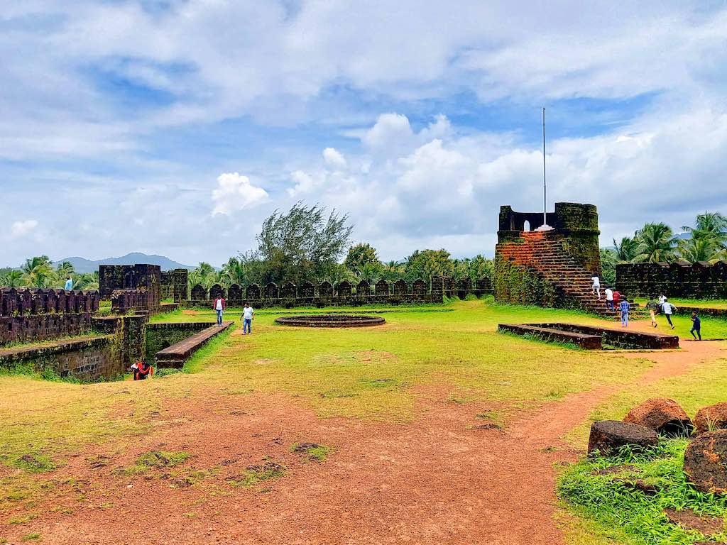 The Mirjan Fort