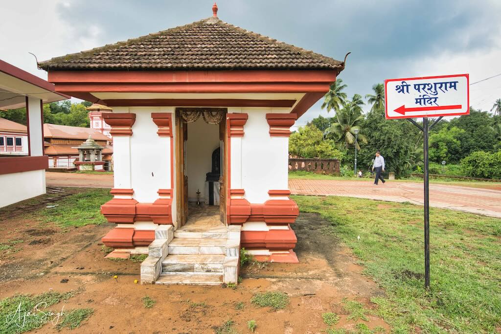 Parushrama shrine in the complex