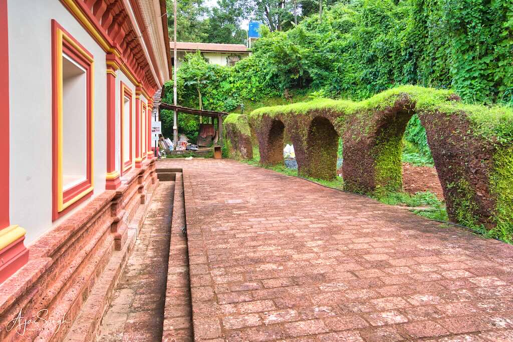 Shri Saptakoteshwar Temple Narve rear view