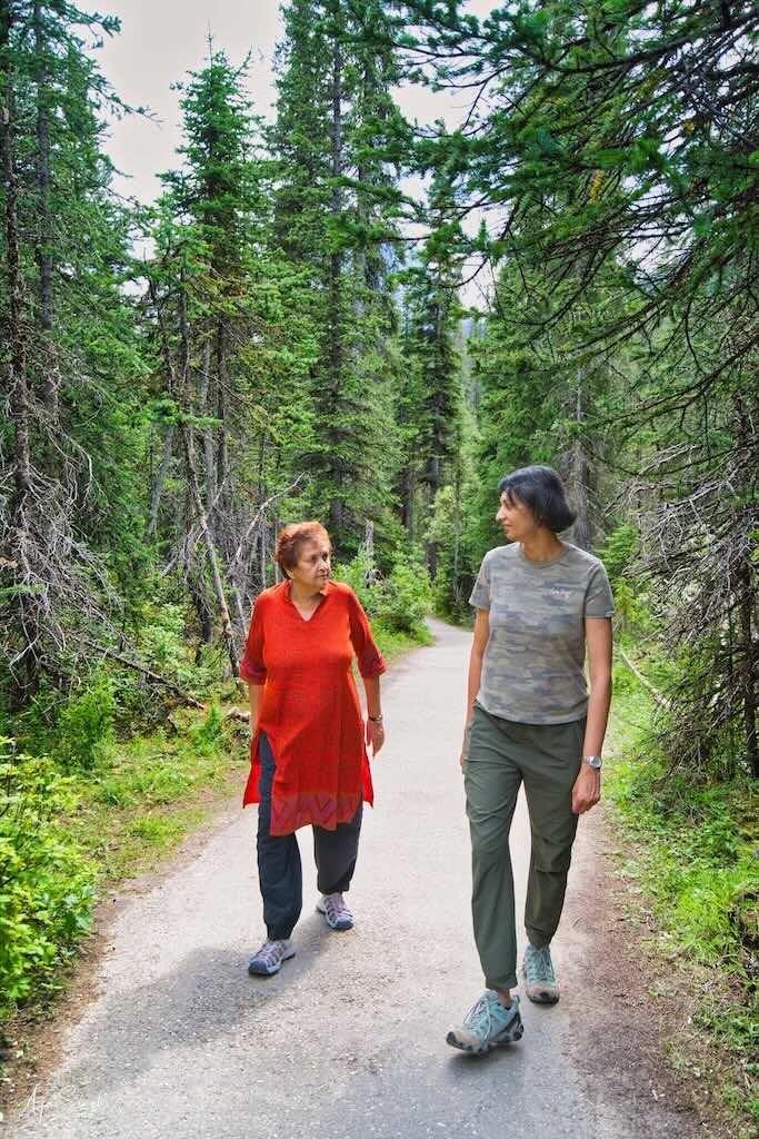 Walking to the Falls
