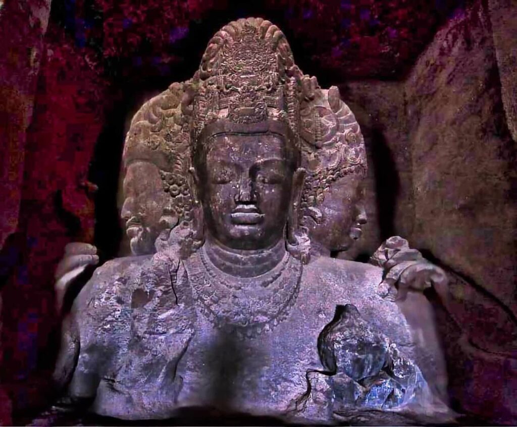 The iconic 20-foot Maheshamurti (Sadashiva)